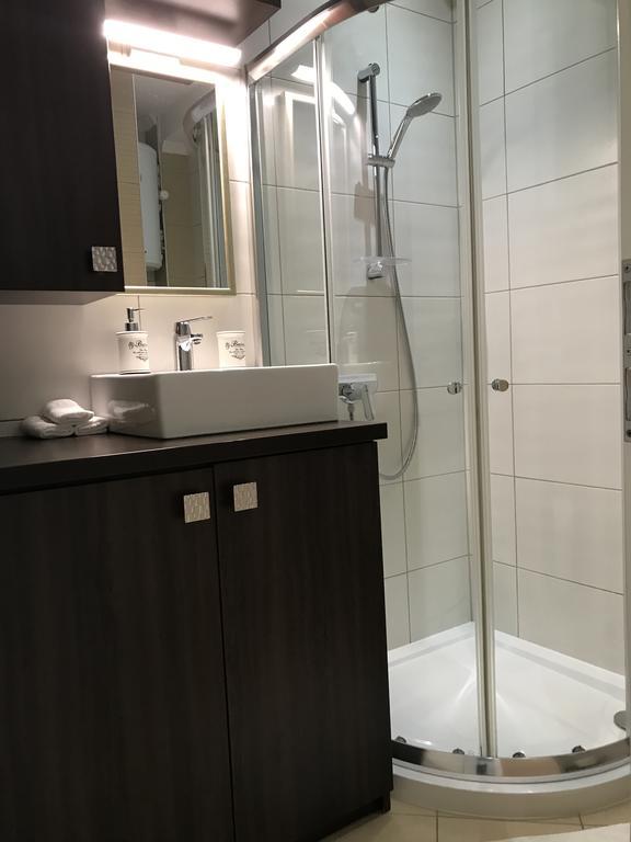 Apartment Ajla Τούζλα Εξωτερικό φωτογραφία