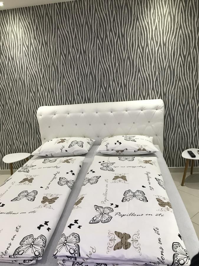 Apartment Ajla Τούζλα Εξωτερικό φωτογραφία