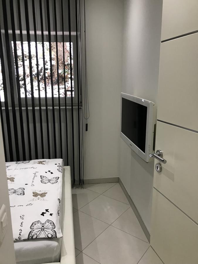 Apartment Ajla Τούζλα Εξωτερικό φωτογραφία