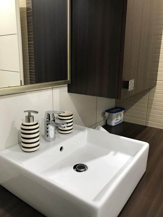 Apartment Ajla Τούζλα Εξωτερικό φωτογραφία