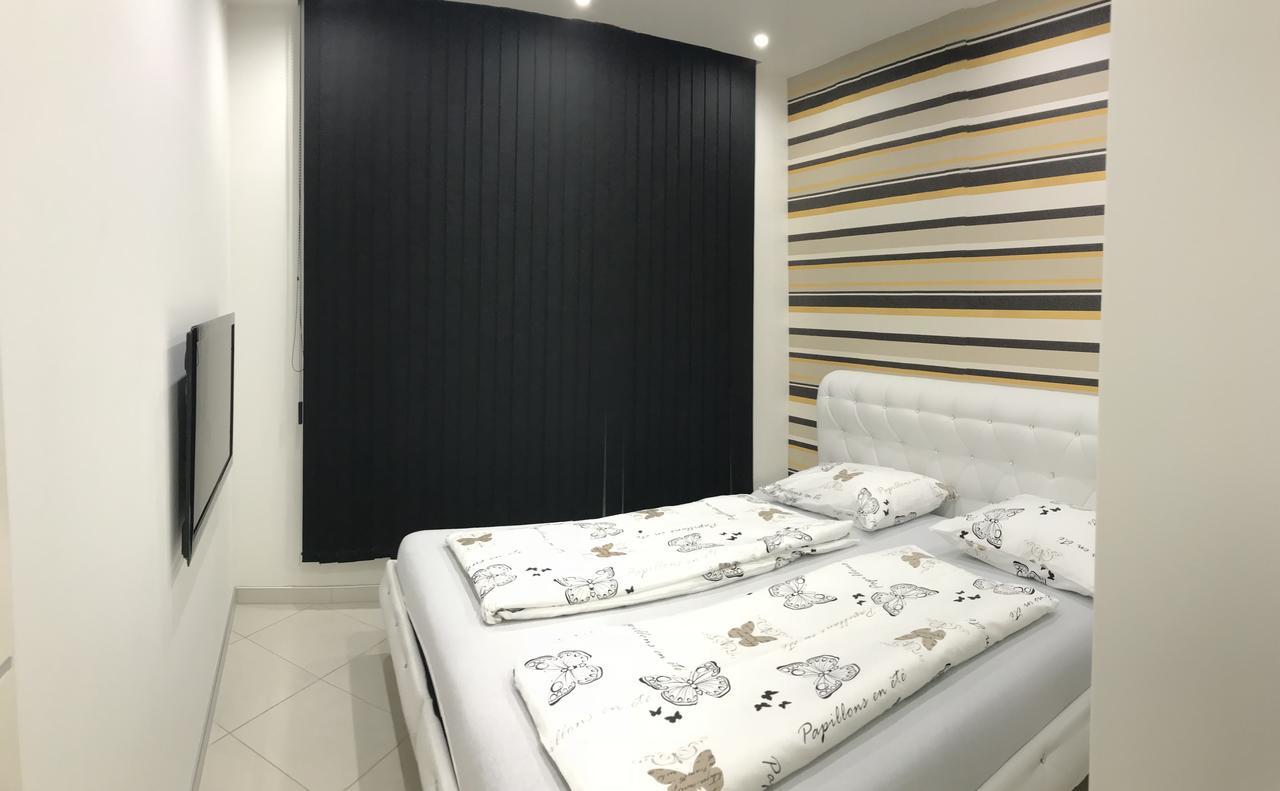 Apartment Ajla Τούζλα Εξωτερικό φωτογραφία