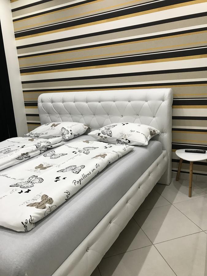 Apartment Ajla Τούζλα Εξωτερικό φωτογραφία