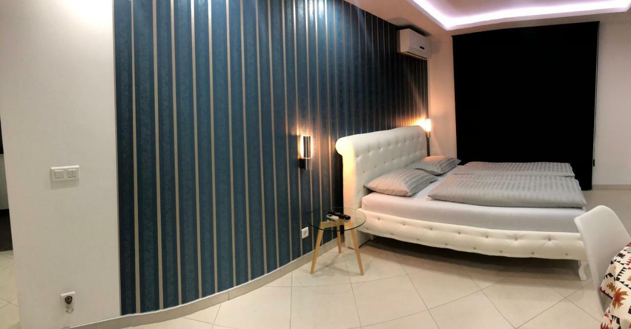 Apartment Ajla Τούζλα Εξωτερικό φωτογραφία